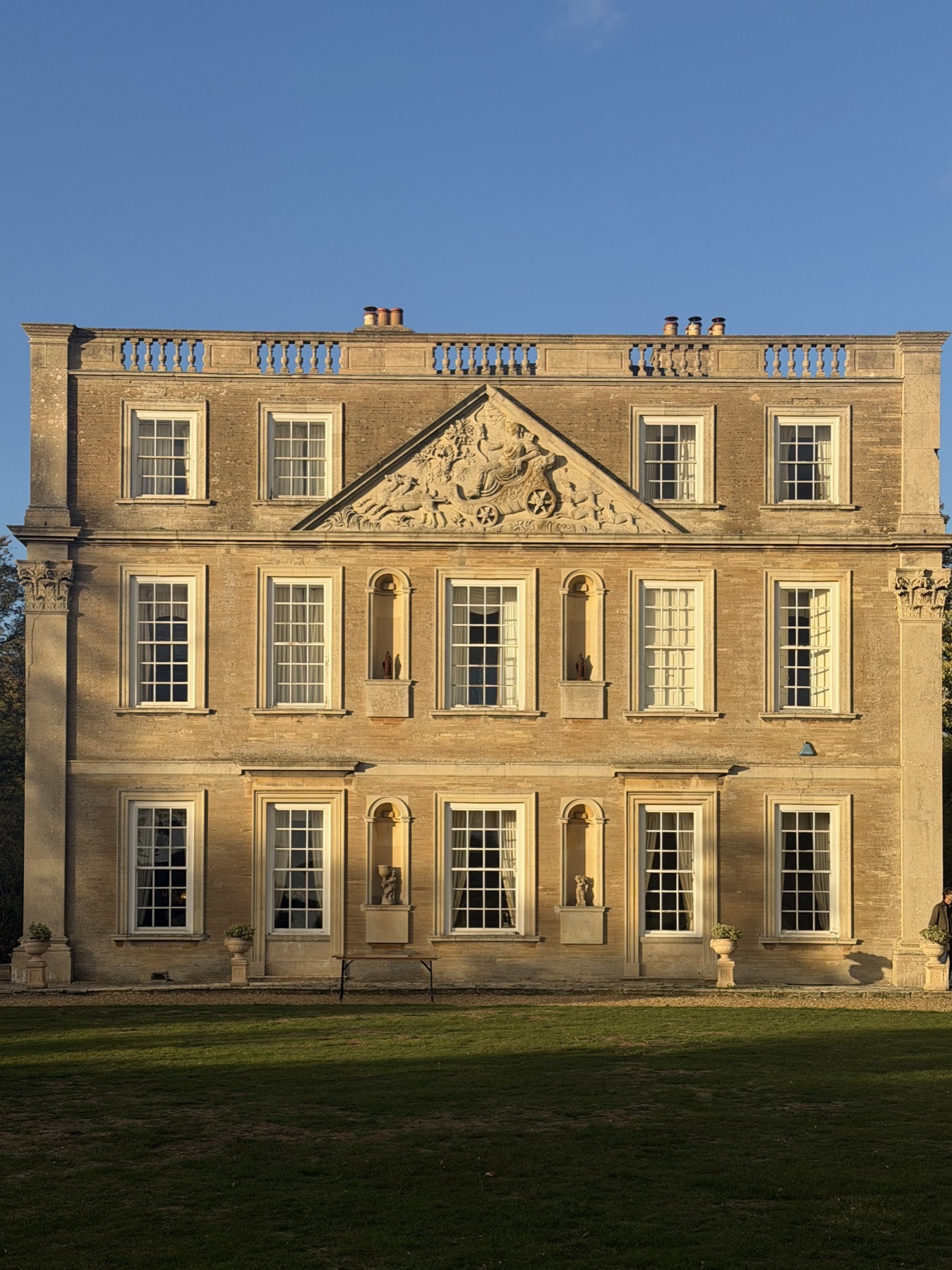 Hinwick House at golden hour